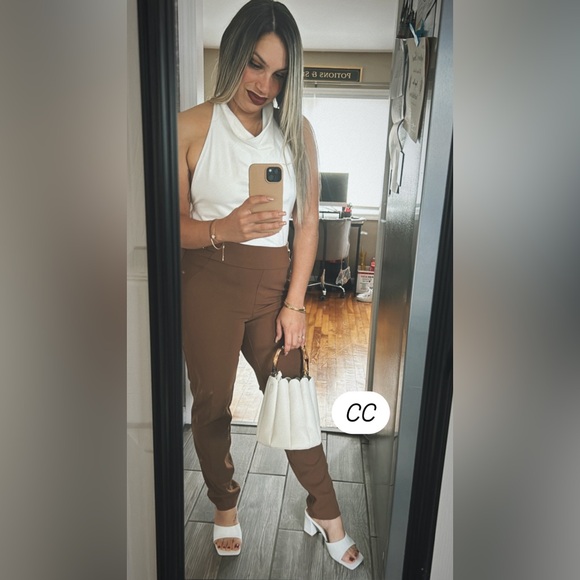 CASSIE IS LIVE TUESDAY-SUNDAY ♠️♥️♠️♥️♠️ - Picture 8 of 8